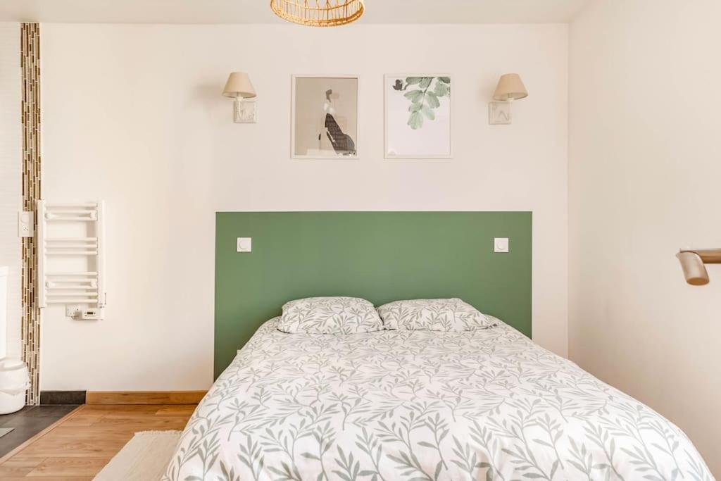 Maison Tourangelle Chic & Cosy Avec Cour Tours Exterior foto